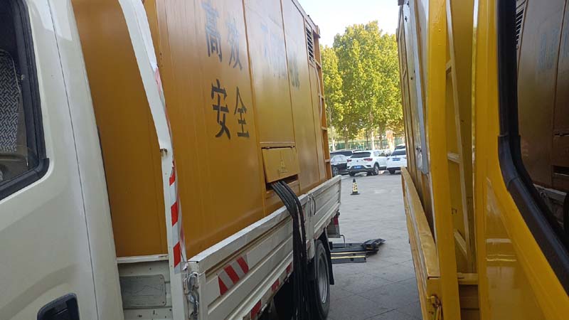 合山如何判断柴油发电机组和UPS电源的切换时间是否符合要求？