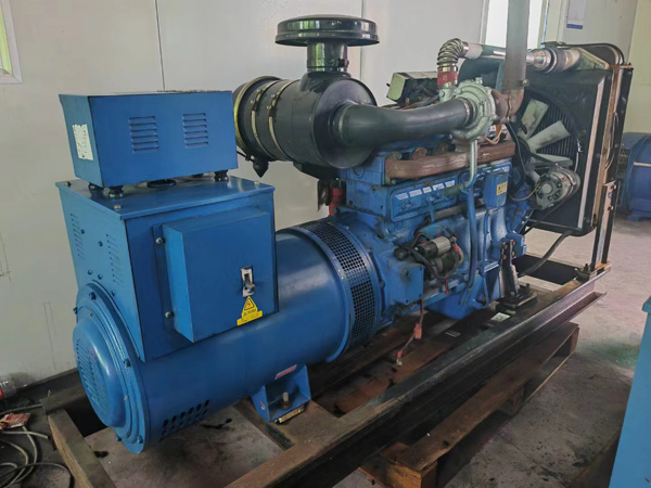 合山100kW柴油发电机组使用多级机油有哪些优缺点？